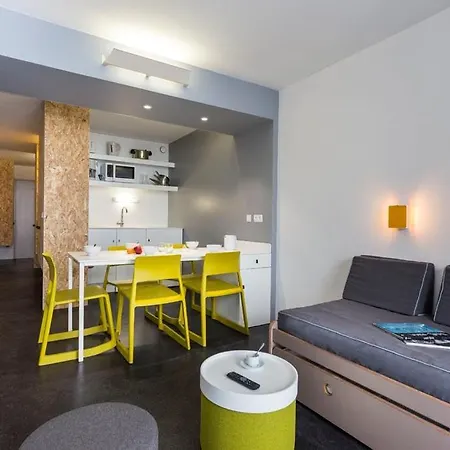 Apartment Varet *