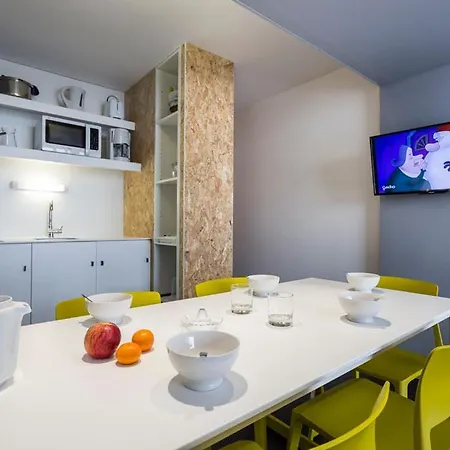 Apartment Varet